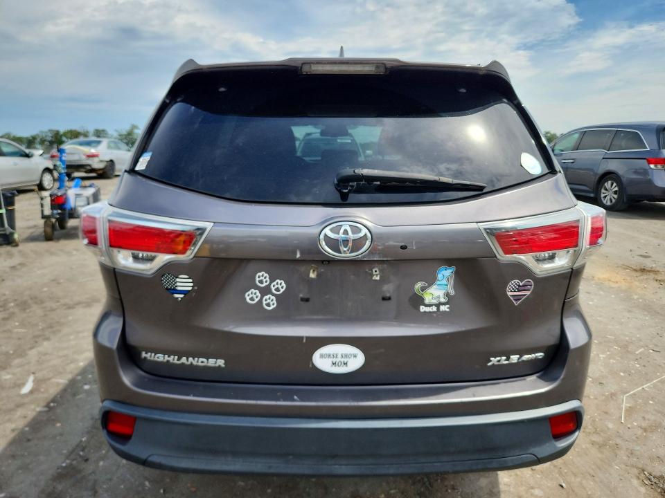 Aukcja sprzedaży 2015 Toyota Highlander, vin: 5TDJKRFHXFS127120, numer aukcji: 57685056