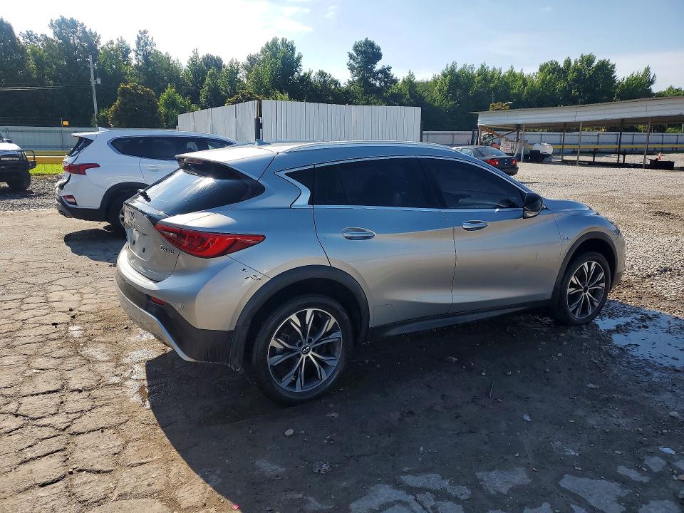 Auction sale of the 2017 Infiniti Qx30, vin: SJKCH5CR6HA022634, lot number: 58209766