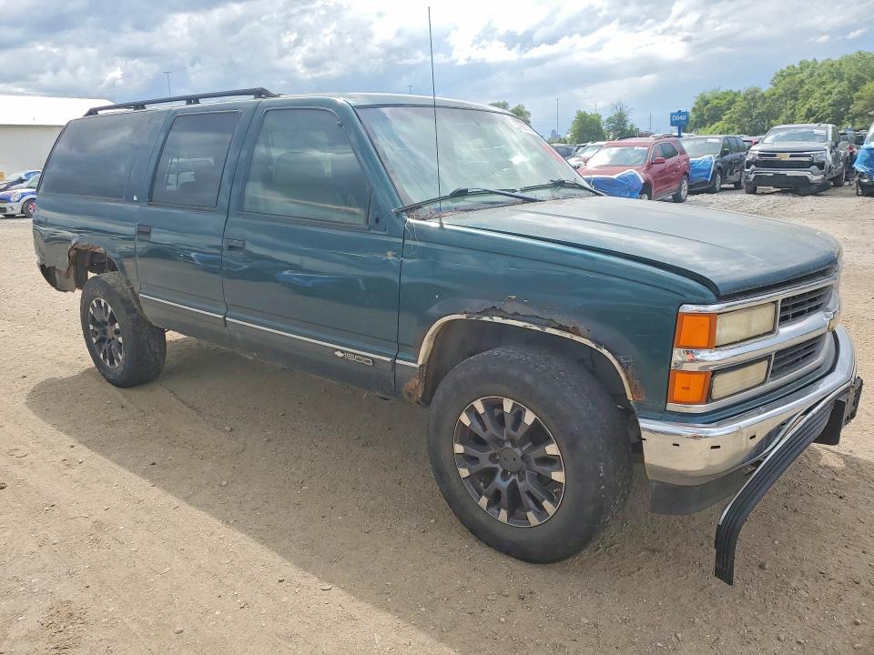 Продаж на аукціоні авто 1998 Chevrolet Suburban, vin: 3GNFK16R6WG102673, номер лоту: 57921696