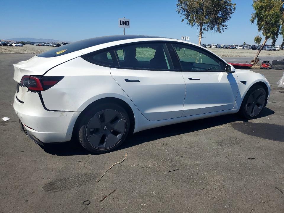 58620066 :رقم المزاد ، 5YJ3E1EA1PF709361 vin ، 2023 Tesla Model 3 مزاد بيع