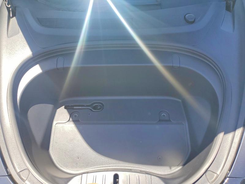 Продажа на аукционе авто 2019 Tesla Model 3, vin: 5YJ3E1EBXKF465193, номер лота: 56272906