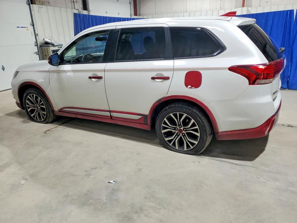 Продажа на аукционе авто 2018 Mitsubishi Outlander, vin: JA4AD3A34JZ032251, номер лота: 58908156