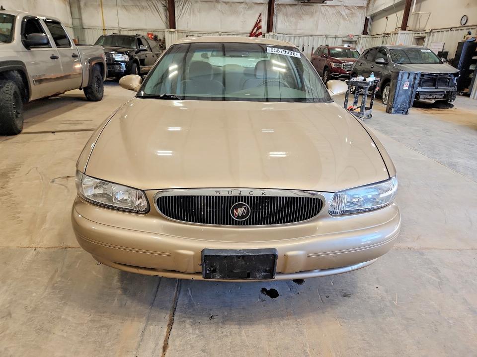 55879696 :رقم المزاد ، 2G4WS52J551138552 vin ، 2005 Buick Century مزاد بيع