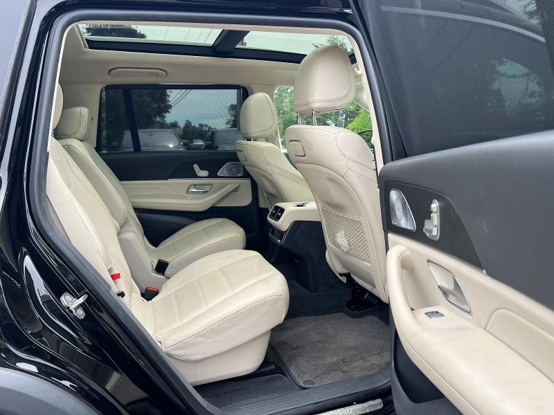 58597856 :رقم المزاد ، 4JGFF5KE2LA179134 vin ، 2020 Mercedes-benz Gls مزاد بيع