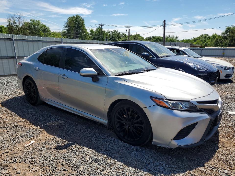 2018 Toyota Camry მანქანა იყიდება აუქციონზე, vin: 4T1B11HK7JU620836, აუქციონის ნომერი: 56643066