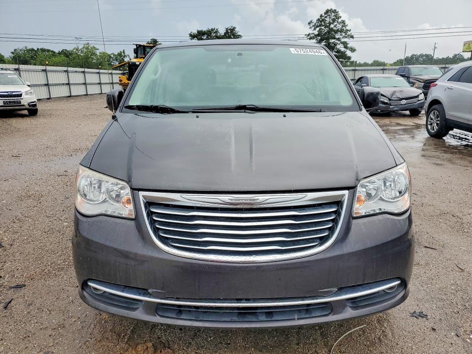 57524946 :رقم المزاد ، 2C4RC1BG5FR537640 vin ، 2015 Chrysler Town & Country مزاد بيع