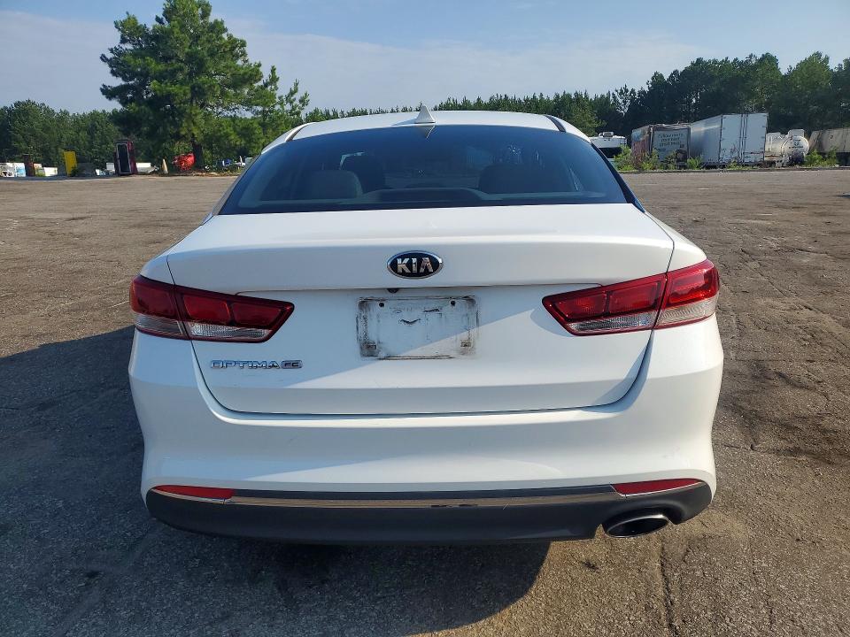 2017 Kia Optima მანქანა იყიდება აუქციონზე, vin: 5XXGT4L39HG178017, აუქციონის ნომერი: 58762266