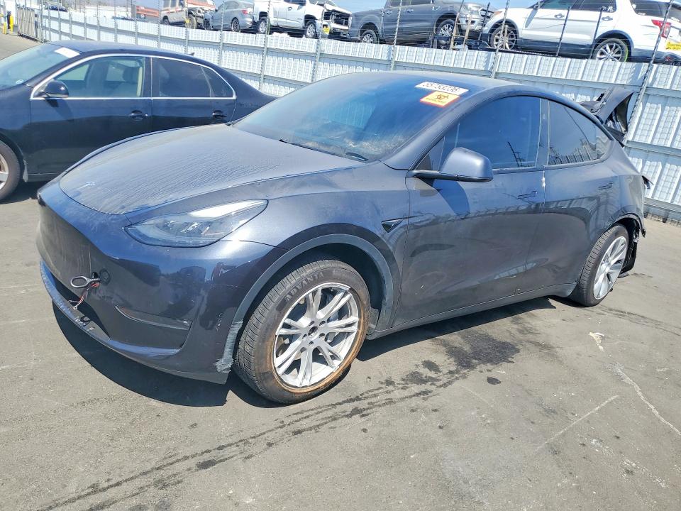 2024 Tesla Model Y მანქანა იყიდება აუქციონზე, vin: 7SAYGDEE5RF031434, აუქციონის ნომერი: 55753236