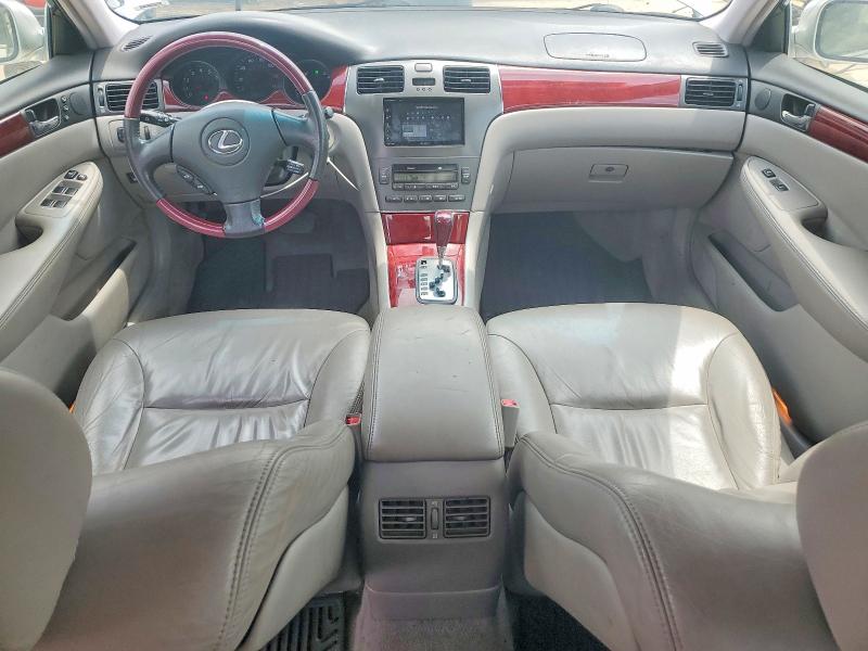 2002 Lexus Es 300 მანქანა იყიდება აუქციონზე, vin: JTHBF30GX25030701, აუქციონის ნომერი: 57740426