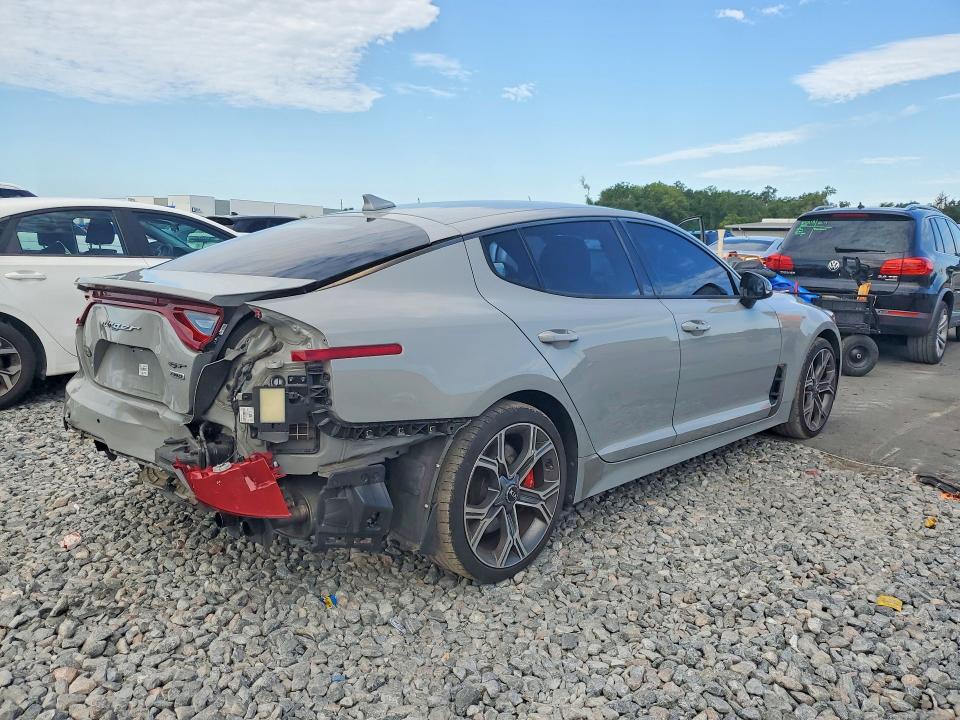 2021 Kia Stinger მანქანა იყიდება აუქციონზე, vin: KNAE35LC1M6097810, აუქციონის ნომერი: 58419996