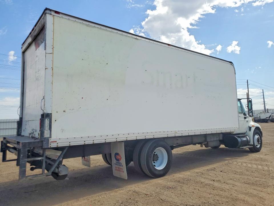 57466396 :رقم المزاد ، 1HTMMAAL36H232058 vin ، 2006 International 4300 مزاد بيع