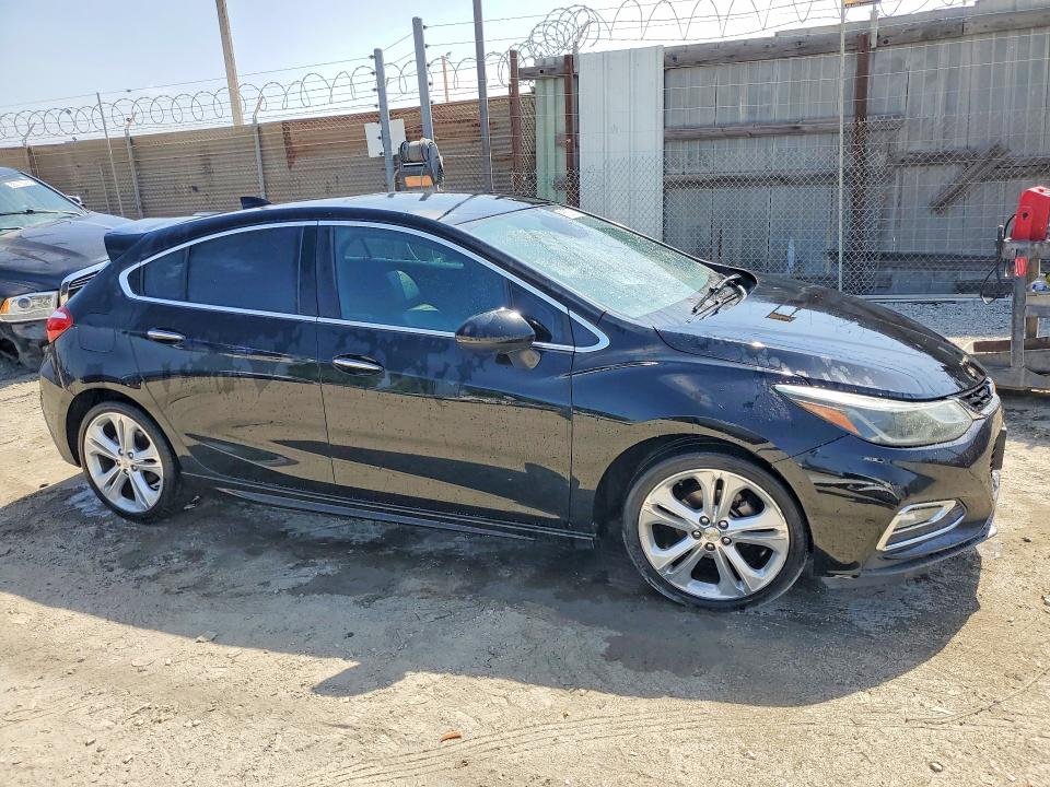 56829286 :رقم المزاد ، 3G1BF6SM1HS546572 vin ، 2017 Chevrolet Cruze مزاد بيع
