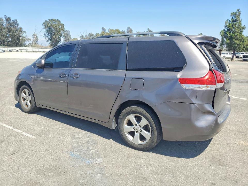 Aukcja sprzedaży 2014 Toyota Sienna, vin: 5TDKK3DC4ES515967, numer aukcji: 56455496