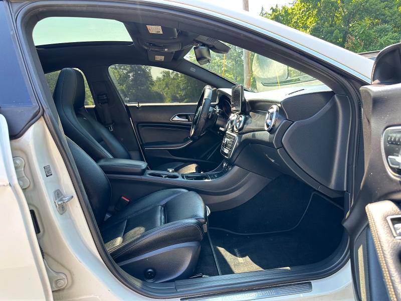 58079616 :رقم المزاد ، WDDSJ4GB6JN561771 vin ، 2018 Mercedes-benz Cla مزاد بيع