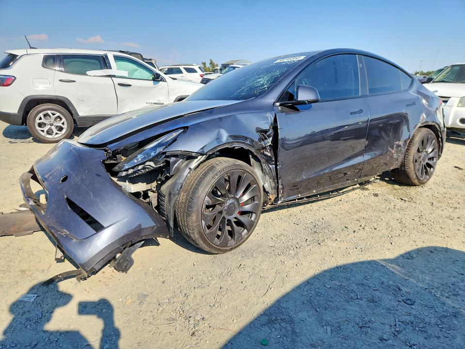 Auction sale of the 2024 Tesla Model Y, vin: 7SAYGDEF6RF022203, lot number: 58248356