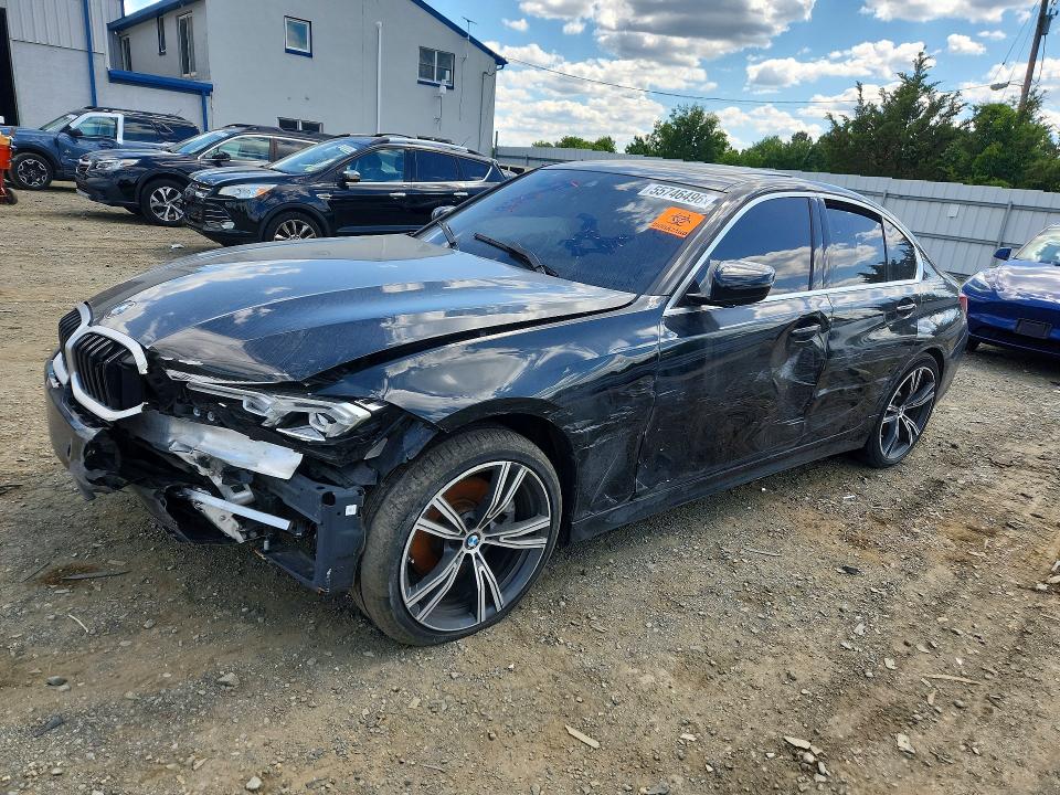 55746496 :رقم المزاد ، 3MW89FF07R8E81321 vin ، 2024 Bmw 330xi مزاد بيع
