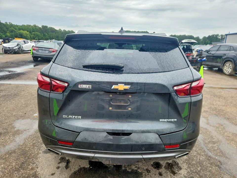 58575186 :رقم المزاد ، 3GNKBFRS6KS589746 vin ، 2019 Chevrolet Blazer مزاد بيع