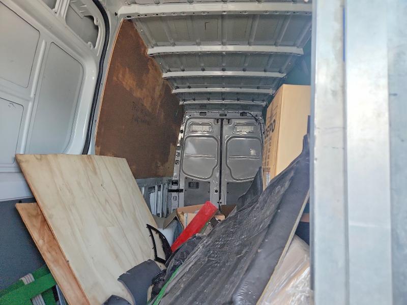53405526 :رقم المزاد ، WD3PF1CC1C5670960 vin ، 2012 Mercedes Benz Sprinter مزاد بيع