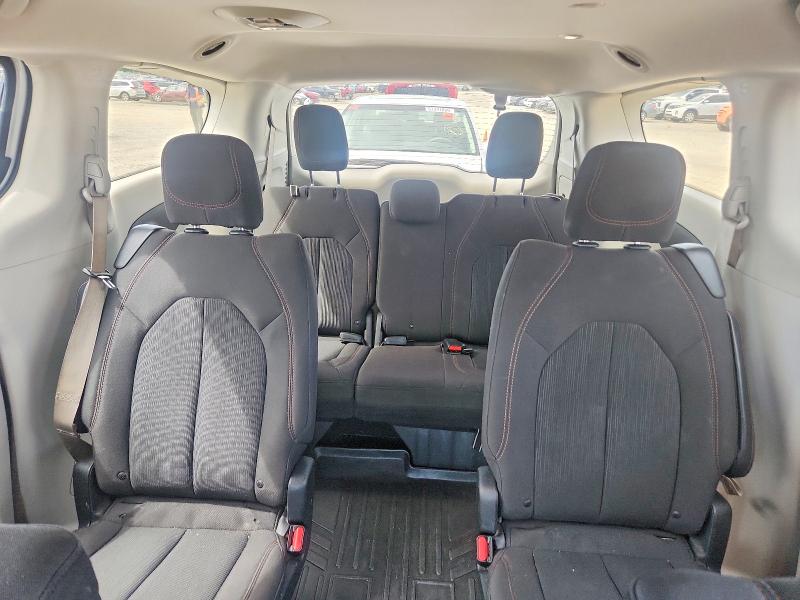 Продажа на аукционе авто 2018 Chrysler Pacifica, vin: 2C4RC1FGXJR113180, номер лота: 57571226