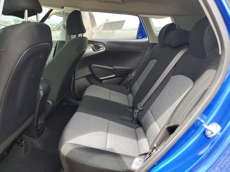 57594996 :رقم المزاد ، KNDJ63AU4N7825804 vin ، 2022 Kia Soul مزاد بيع