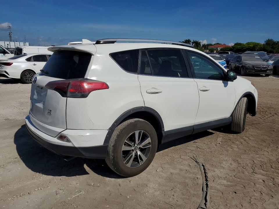 55874236 :رقم المزاد ، 2T3BFREV0GW411694 vin ، 2016 Toyota Rav4 مزاد بيع