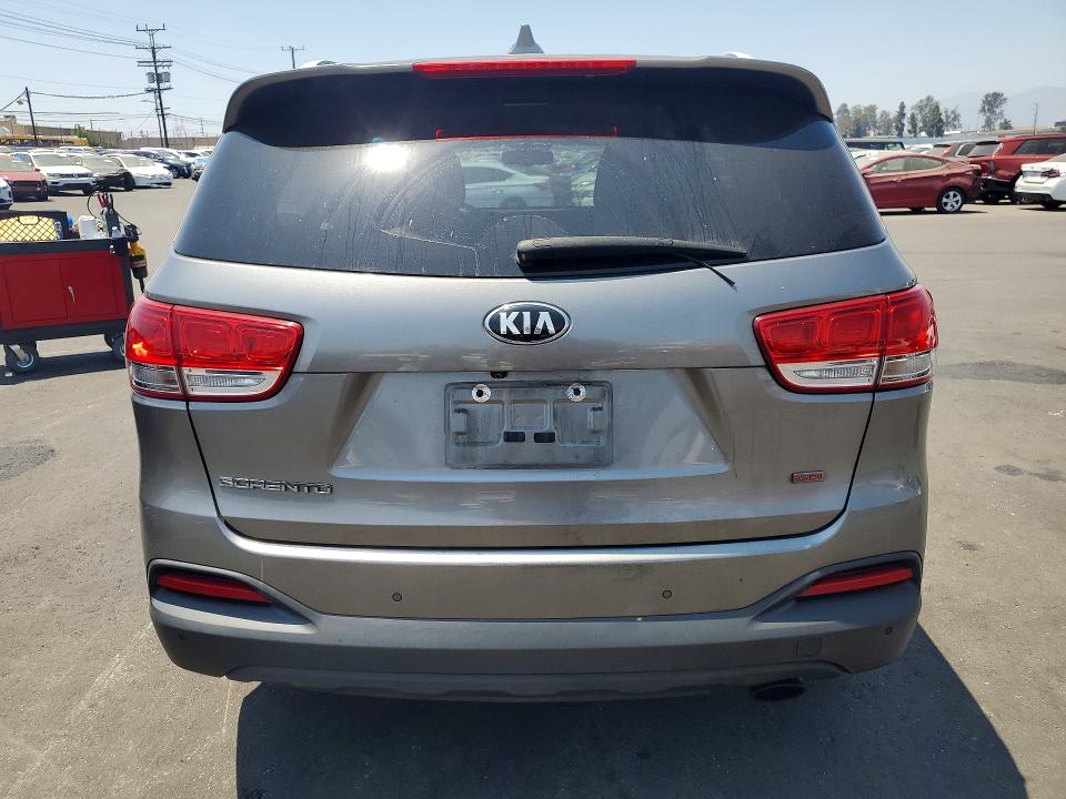 58514216 :رقم المزاد ، 5XYPG4A36HG269068 vin ، 2017 Kia Sorento مزاد بيع
