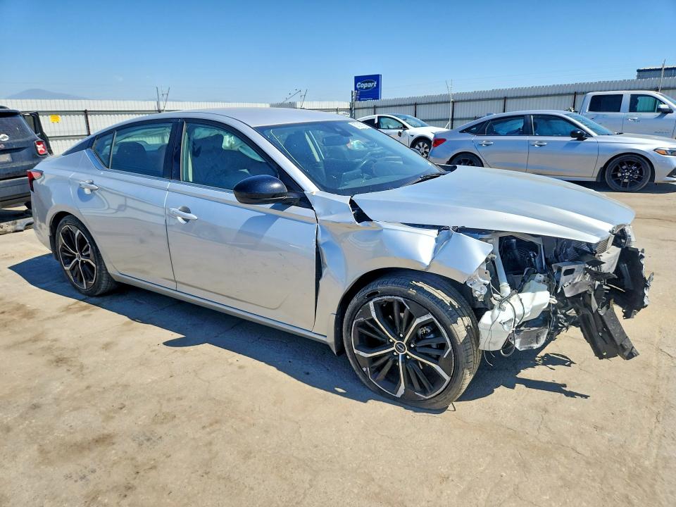 Продаж на аукціоні авто 2023 Nissan Altima, vin: 1N4BL4CV5PN373617, номер лоту: 57318166