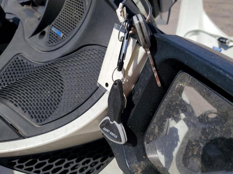 Продаж на аукціоні авто 2018 Can-am Spyder Roadster, vin: 2BXNBDD23JV000639, номер лоту: 55442516