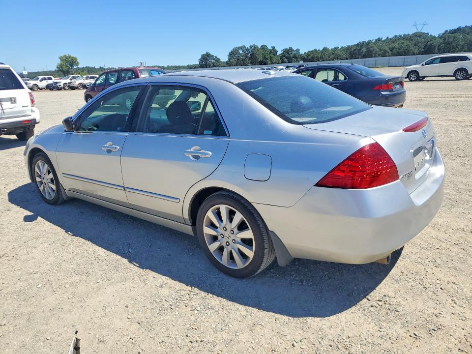 Продажа на аукционе авто 2007 Honda Accord, vin: 1HGCM66507A070644, номер лота: 56740346