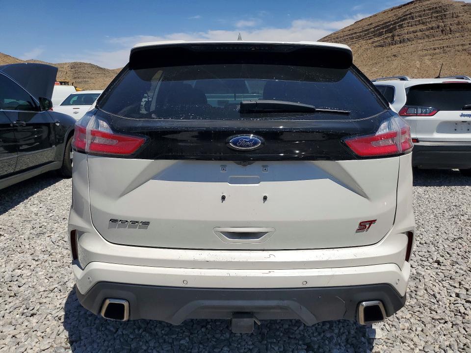 57186256 :رقم المزاد ، 2FMPK4AP9KBC21900 vin ، 2019 Ford Edge مزاد بيع