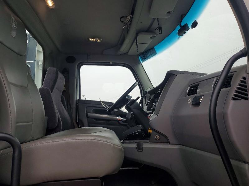 2016 Kenworth T680 მანქანა იყიდება აუქციონზე, vin: 1XKYA48X7GJ124851, აუქციონის ნომერი: 57911836