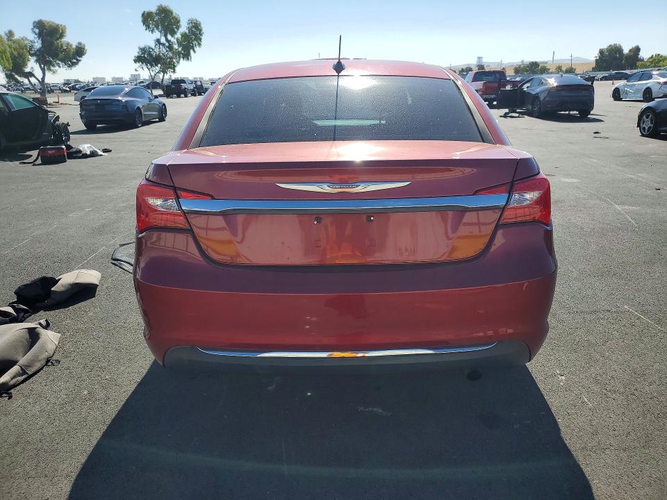 2014 Chrysler 200 მანქანა იყიდება აუქციონზე, vin: 1C3CCBAB4EN207828, აუქციონის ნომერი: 55811346
