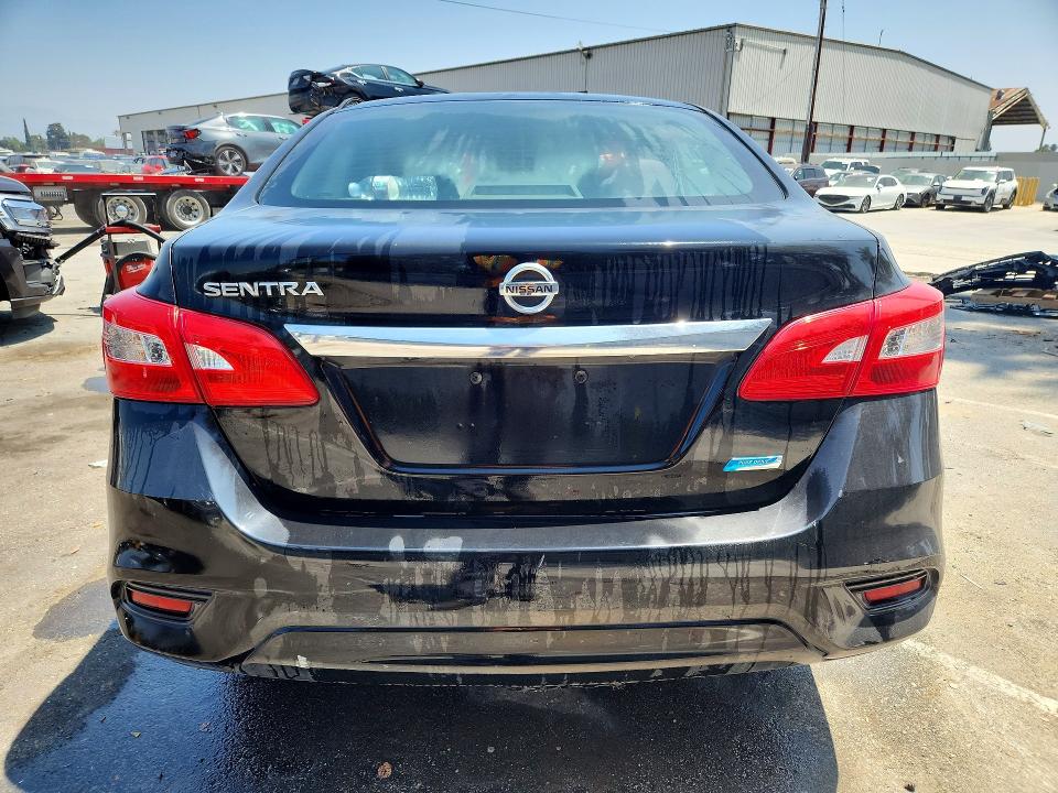 Aukcja sprzedaży 2018 Nissan Sentra, vin: 3N1AB7AP0JY272142, numer aukcji: 58440306