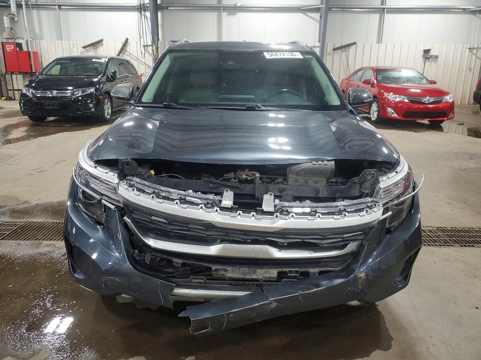 2021 Kia Seltos მანქანა იყიდება აუქციონზე, vin: KNDERCAA1M7121833, აუქციონის ნომერი: 56872136