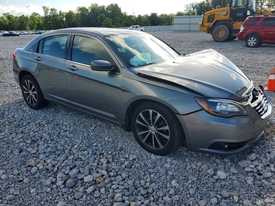 Продажа на аукционе авто 2013 Chrysler 200, vin: 1C3CCBCG7DN744412, номер лота: 57538716