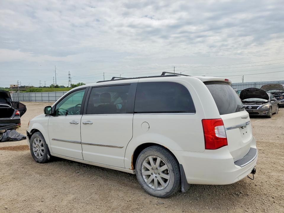 57336066 :رقم المزاد ، 2A4RR8DG4BR676151 vin ، 2011 Chrysler Town & Country مزاد بيع