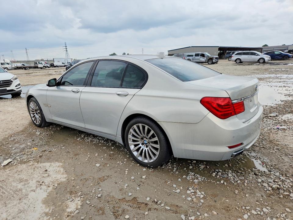 58076076 :رقم المزاد ، WBAKA4C56BC612674 vin ، 2011 Bmw 740 مزاد بيع