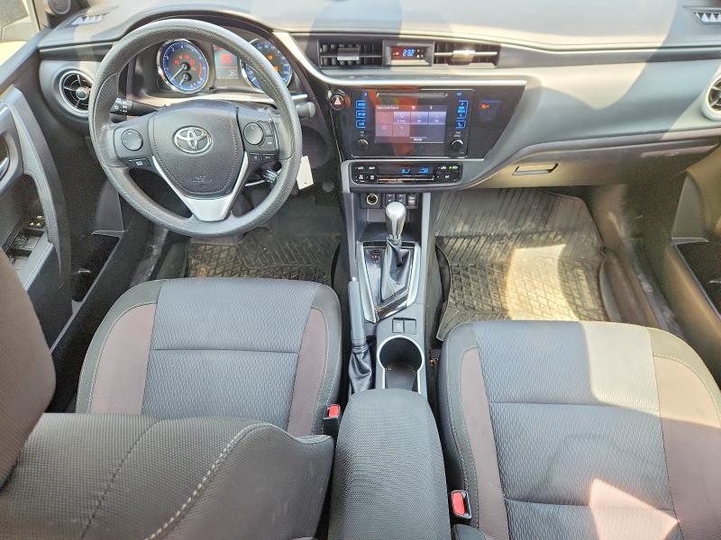 58014736 :رقم المزاد ، 2T1BURHE7JC988905 vin ، 2018 Toyota Corolla مزاد بيع