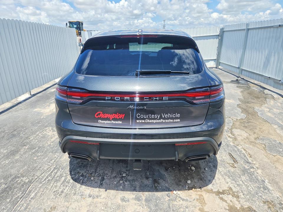 2026 Porsche Macan მანქანა იყიდება აუქციონზე, vin: WP1AA2A52TLB09455, აუქციონის ნომერი: 58918996