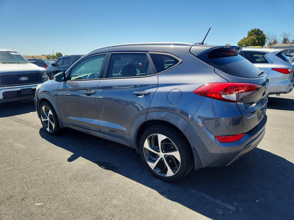Продажа на аукционе авто 2016 Hyundai Tucson, vin: KM8J33A20GU194699, номер лота: 56147876