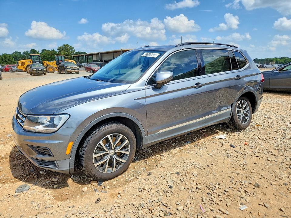 2018 Volkswagen Tiguan მანქანა იყიდება აუქციონზე, vin: 3VV3B7AX2JM204990, აუქციონის ნომერი: 58996196