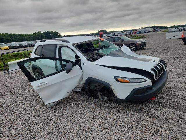 57683356 :رقم المزاد ، 1C4PJMBS6GW261660 vin ، 2016 Jeep Cherokee مزاد بيع