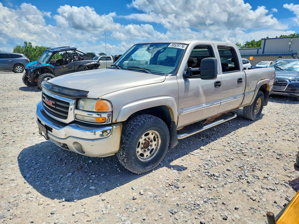 58529776 :رقم المزاد ، 1GTGK13U26F142076 vin ، 2006 Gmc Sierra مزاد بيع
