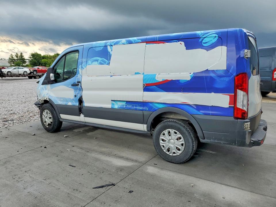 59020526 :رقم المزاد ، 1FTYR1ZMXGKA33977 vin ، 2016 Ford Transit مزاد بيع