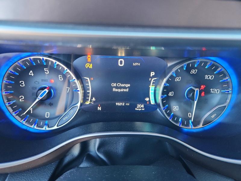 56777936 :رقم المزاد ، 2C4RC1EG8JR104141 vin ، 2018 Chrysler Pacifica مزاد بيع