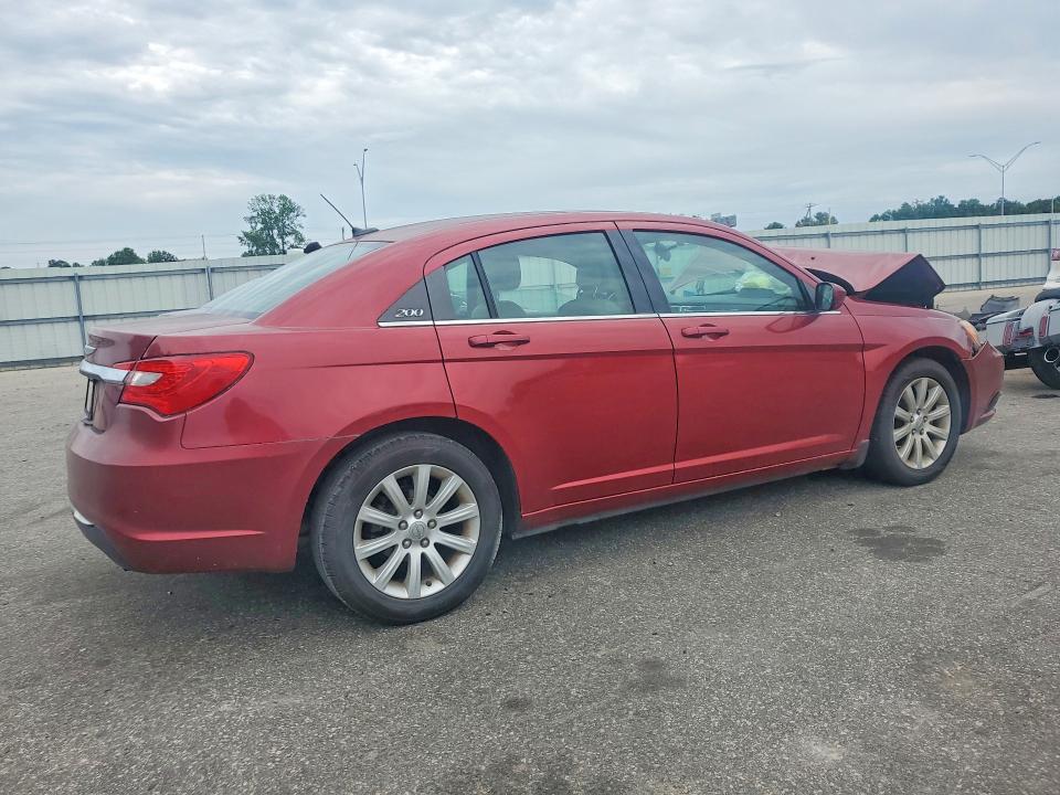 57651936 :رقم المزاد ، 1C3CCBBBXEN171769 vin ، 2014 Chrysler 200 مزاد بيع