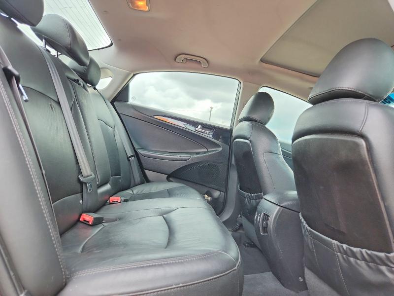 57679686 :رقم المزاد ، 5NPEC4AC0BH132243 vin ، 2011 Hyundai Sonata مزاد بيع