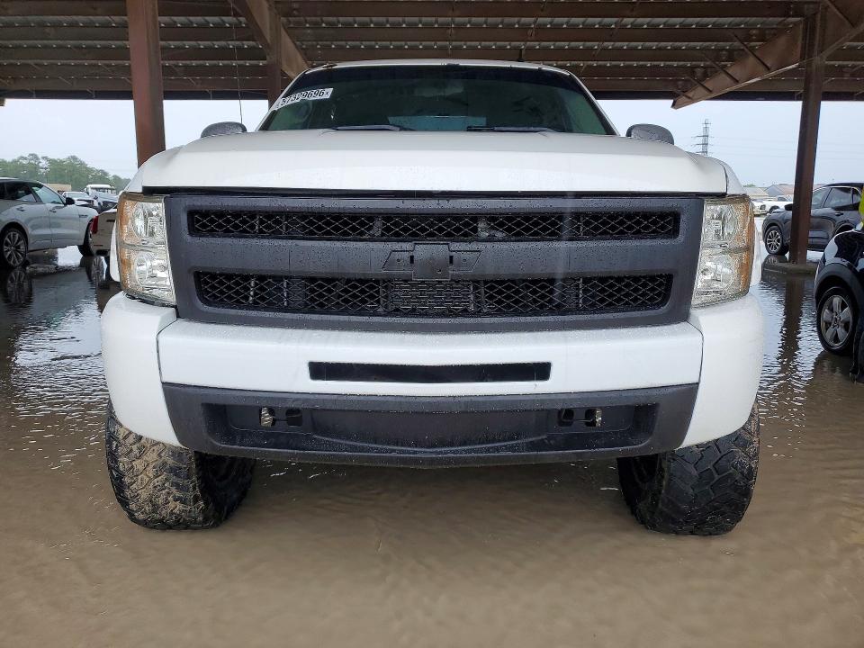 57329696 :رقم المزاد ، 3GCPCREA1BG217308 vin ، 2011 Chevrolet Silverado مزاد بيع