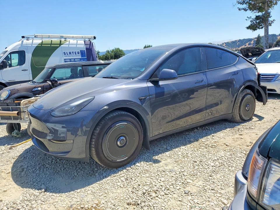 2023 Tesla Model Y მანქანა იყიდება აუქციონზე, vin: 7SAYGDEEXPA172557, აუქციონის ნომერი: 57908486
