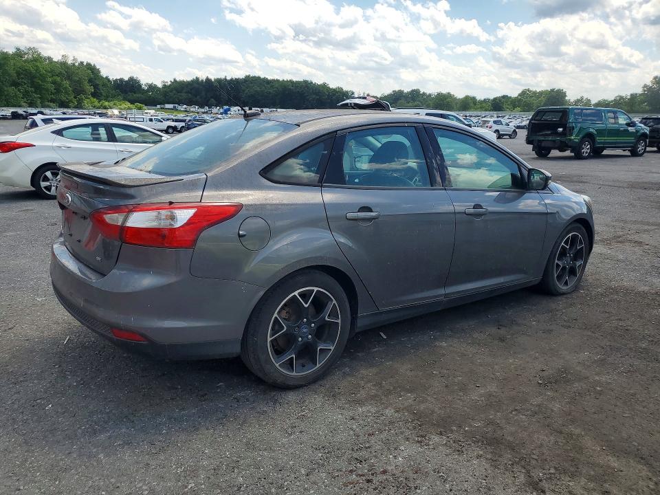 Продажа на аукционе авто 2013 Ford Focus, vin: 1FADP3F20DL103825, номер лота: 57961386